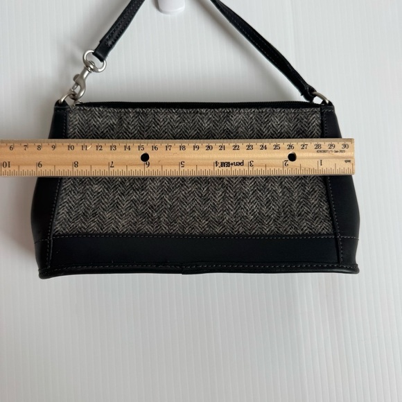 Y2K Coach brand Bleecker tweed herringbone wool and leather Black &Gray Mini Bag - Picture 10 of 10